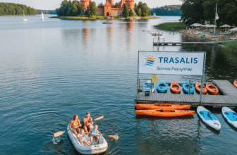 Vandens pramogos ir poilsis Trakuose: Kur rasti geriausią „Trasalis“ pasiūlymą šeimai?