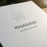 Pegasas Nuolaidos Kodas: Išsamus Gidas, Kaip 2025 Metais Sutaupyti Perkant Knygas ir Daugiau